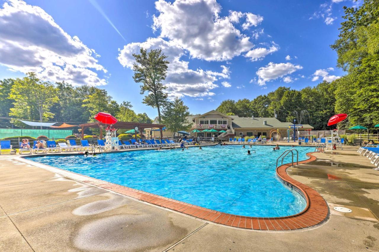 Pocono Mountain Home With 3 Community Lakes! Gouldsboro Εξωτερικό φωτογραφία